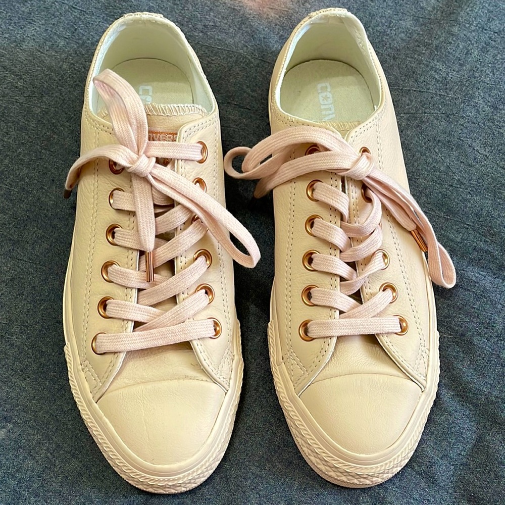 Brand new Converse beige/cream with rose gold hardware! Super cute color!